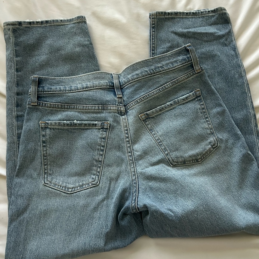 Old Navy Mid Rise Boyfriend Loose Jeans - Picture 5 of 5